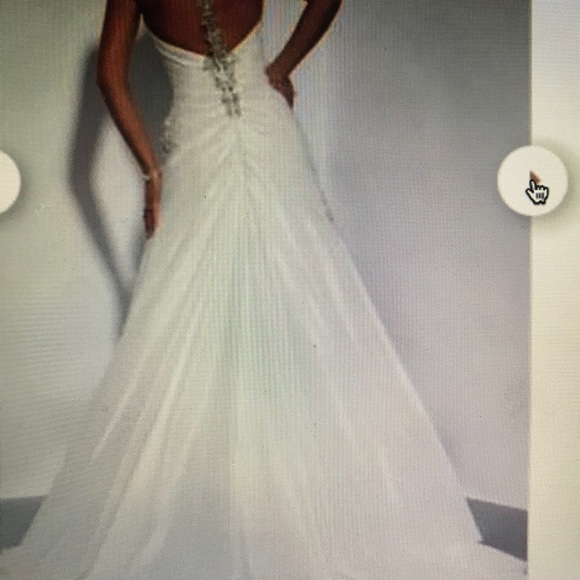 Maggie & Sottero wedding dress. Sz 0 - 2. - Picture 4 of 4